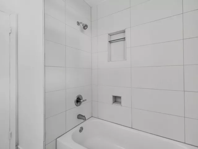 2-bedroom home for rent in Pompano Beach - 1345 E Terra Mar Drive - MondialRealty