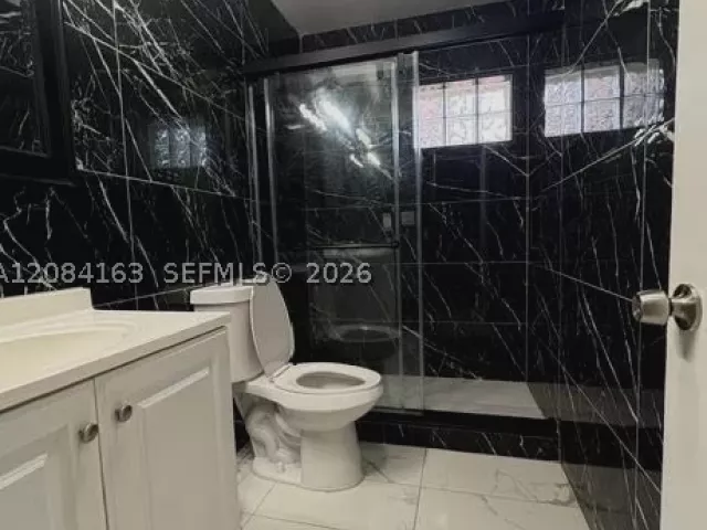 4-bedroom home for rent in Deerfield Beach - 441 NE 43rd St - MondialRealty