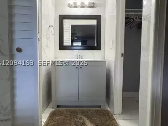 4-bedroom home for rent in Deerfield Beach - 441 NE 43rd St - MondialRealty