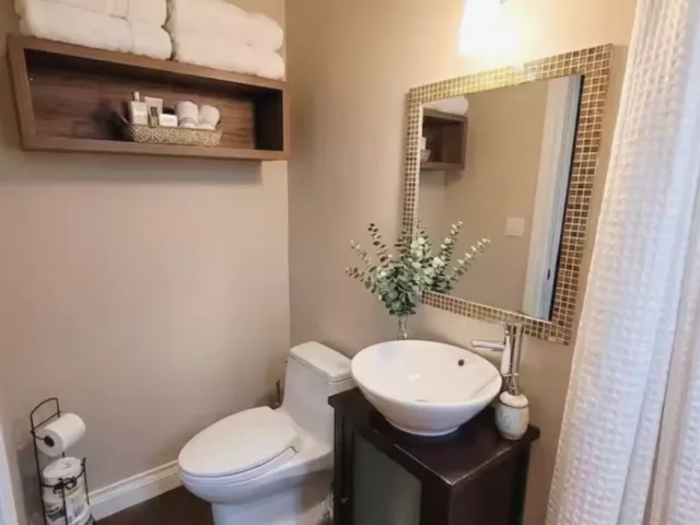 3-bedroom home for sale in Fort Lauderdale - 1405 NE 14TH Court - MondialRealty