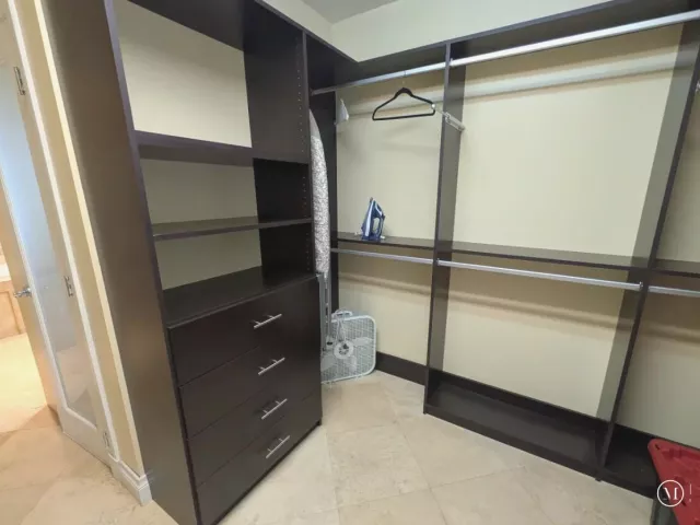 3-bedroom home for sale in Fort Lauderdale - 1405 NE 14TH Court - MondialRealty