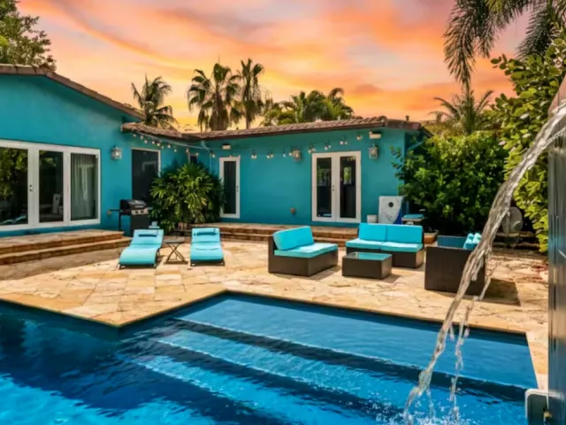 3-bedroom home for sale in Fort Lauderdale - 1405 NE 14TH Court - MondialRealty