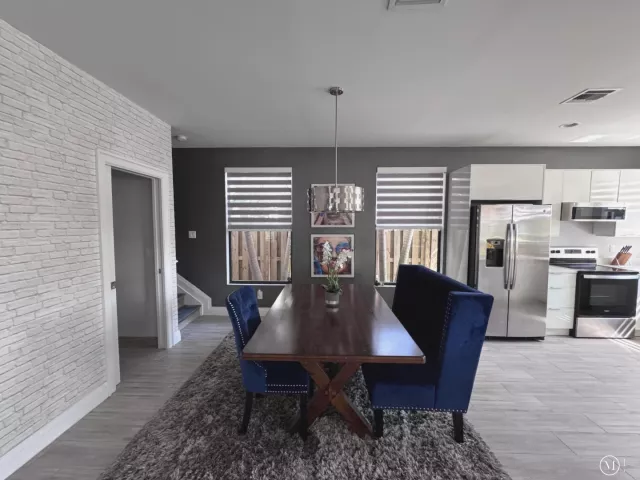 3-bedroom home for sale in Fort Lauderdale - 1101 NE 3RD Avenue - MondialRealty