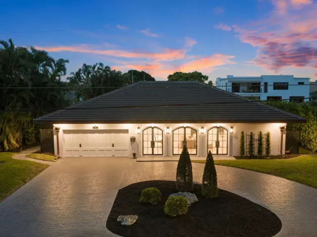3-bedroom home for rent in Boca Raton - 713 Forsyth Street - MondialRealty