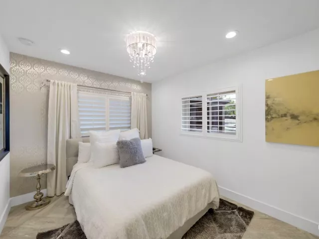 3-bedroom home for rent in Boca Raton - 713 Forsyth Street - MondialRealty