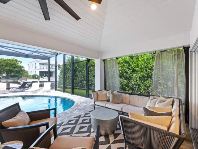 3-bedroom home for rent in Boca Raton - 713 Forsyth Street - MondialRealty