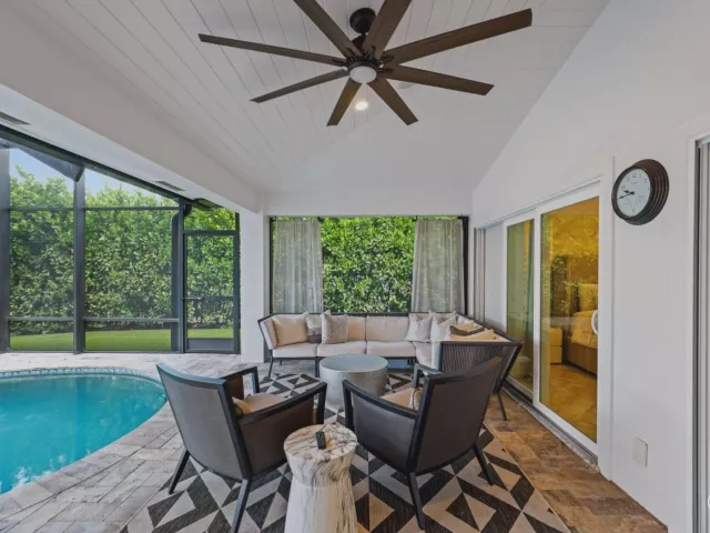 3-bedroom home for rent in Boca Raton - 713 Forsyth Street - MondialRealty