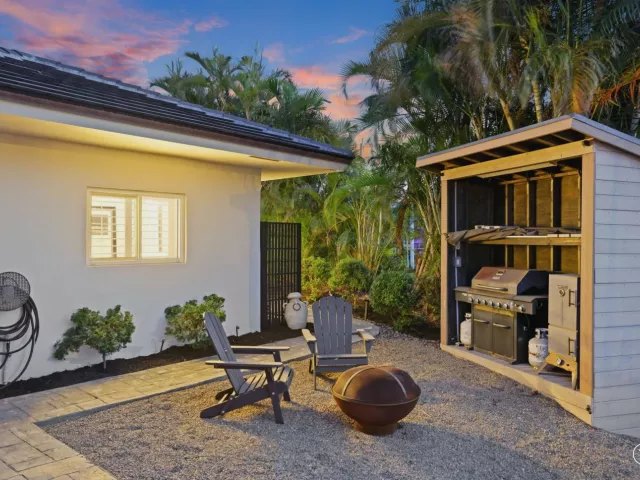 3-bedroom home for rent in Boca Raton - 713 Forsyth Street - MondialRealty