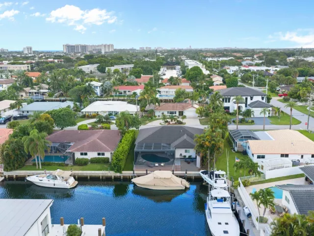 3-bedroom home for rent in Boca Raton - 713 Forsyth Street - MondialRealty
