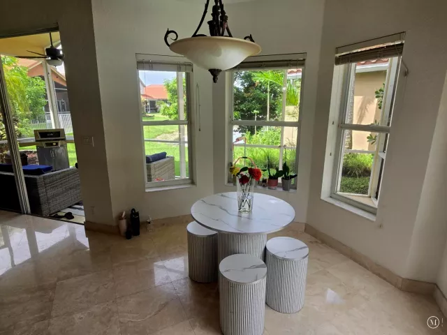 4-bedroom home for rent in Boca Raton - 22112 ALTONA Drive - MondialRealty