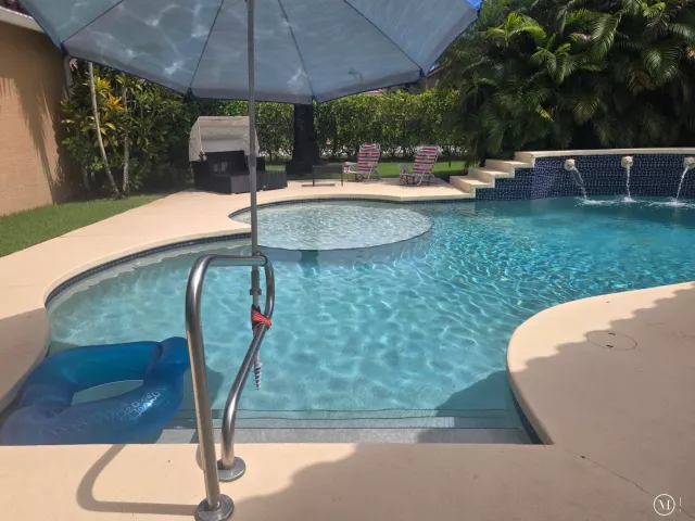 4-bedroom home for rent in Boca Raton - 22112 ALTONA Drive - MondialRealty