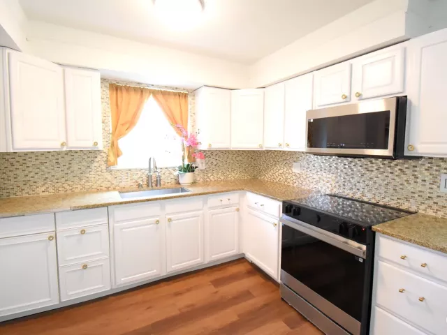 3-bedroom home for rent in Boca Raton - 22047 CALDERA Avenue - MondialRealty
