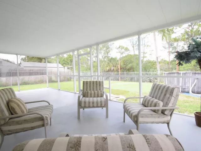 3-bedroom home for rent in Boca Raton - 22047 CALDERA Avenue - MondialRealty