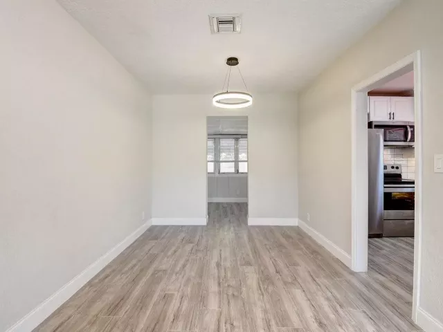 2-bedroom home for sale in Delray Beach - 348 SE 4th Avenue SE - MondialRealty