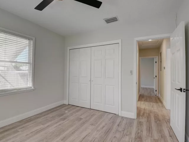 2-bedroom home for sale in Delray Beach - 348 SE 4th Avenue SE - MondialRealty