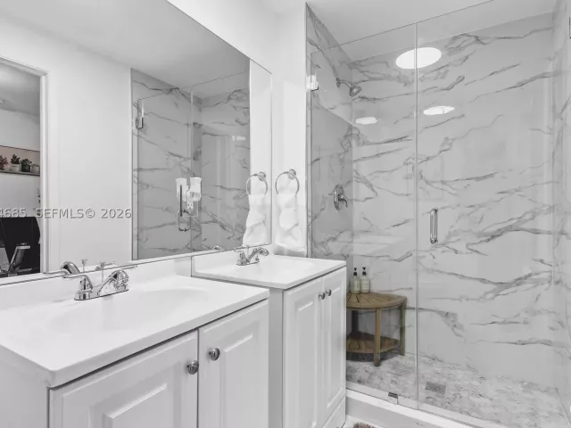 4-bedroom home for rent in Homestead - 1430 NE 11th St 1430 - MondialRealty