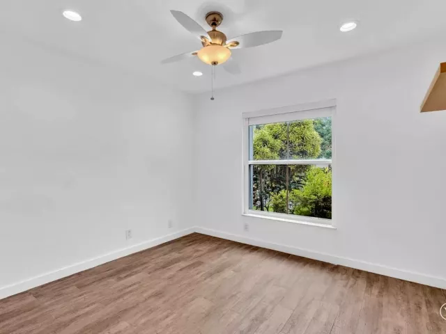 3-bedroom home for rent in Hollywood - 3307 SW 49TH - MondialRealty