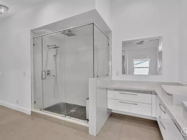 3-bedroom home for rent in Hollywood - 3307 SW 49TH - MondialRealty