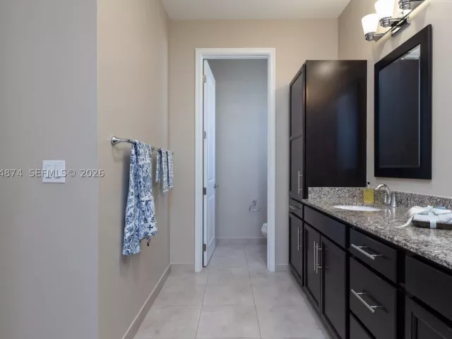 3-bedroom home for rent in Pembroke Pines - 20981 NW 1st Ct 20981 - MondialRealty