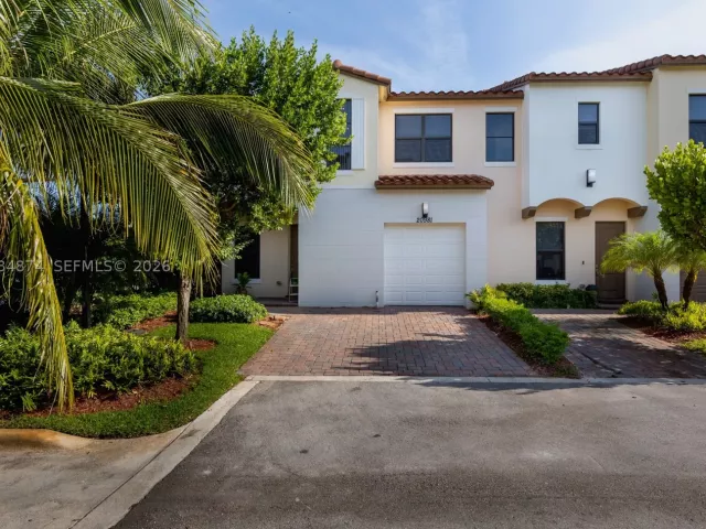 3-bedroom home for rent in Pembroke Pines - 20981 NW 1st Ct 20981 - MondialRealty