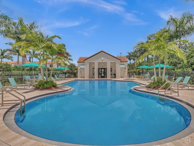 3-bedroom home for rent in Pembroke Pines - 20981 NW 1st Ct 20981 - MondialRealty