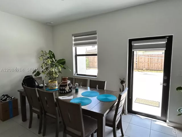 3-bedroom home for rent in Homestead - 11914 SW 241st St - MondialRealty