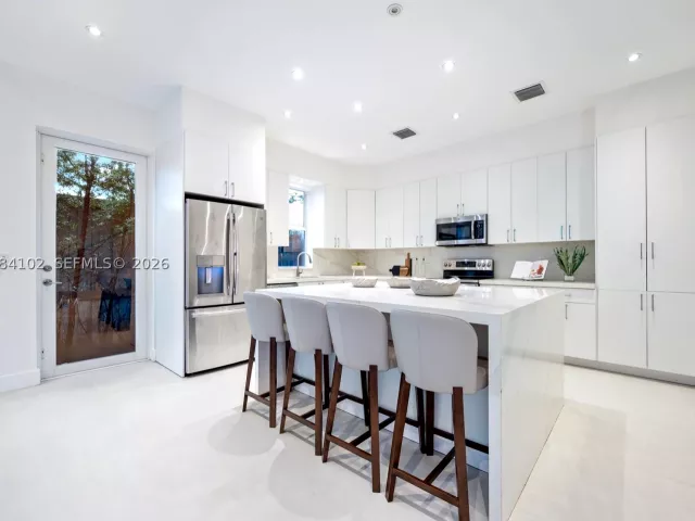 4-bedroom home for sale in Miami - 1622 SW 30th Ave - MondialRealty