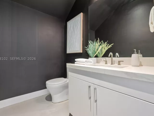 4-bedroom home for sale in Miami - 1622 SW 30th Ave - MondialRealty