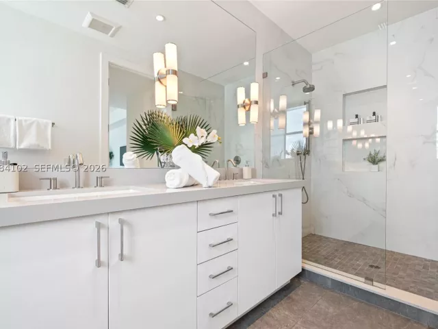 4-bedroom home for sale in Miami - 1622 SW 30th Ave - MondialRealty
