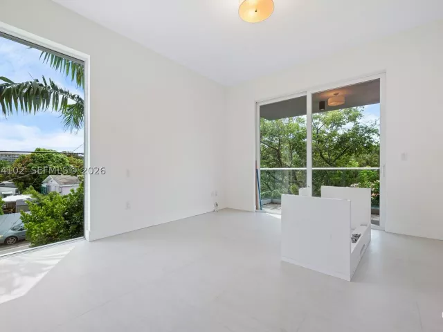 4-bedroom home for sale in Miami - 1622 SW 30th Ave - MondialRealty