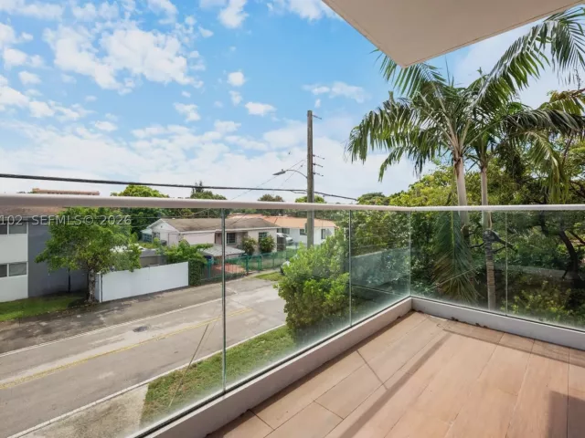 4-bedroom home for sale in Miami - 1622 SW 30th Ave - MondialRealty