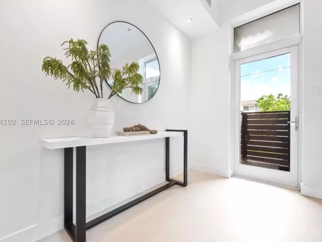 4-bedroom home for sale in Miami - 1622 SW 30th Ave - MondialRealty