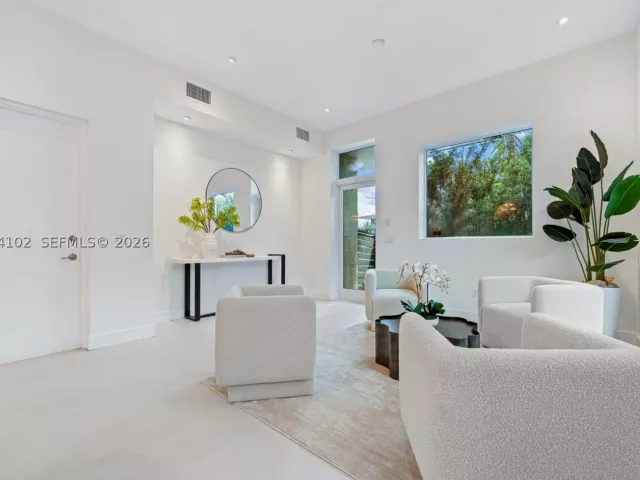 4-bedroom home for sale in Miami - 1622 SW 30th Ave - MondialRealty