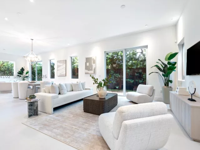 4-bedroom home for sale in Miami - 1622 SW 30th Ave - MondialRealty