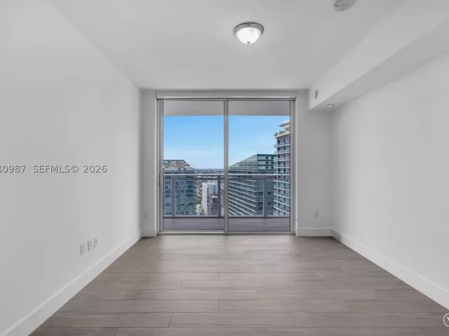 2-bedroom condo for rent in Miami - 1080 Brickell Ave 3801 - MondialRealty