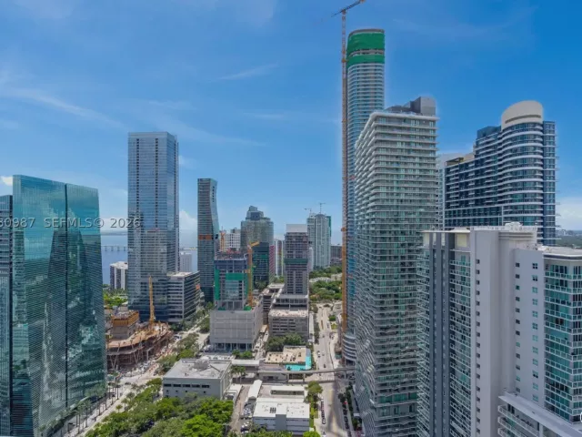 2-bedroom condo for rent in Miami - 1080 Brickell Ave 3801 - MondialRealty