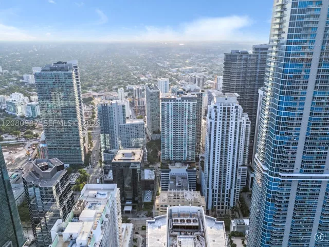 2-bedroom condo for rent in Miami - 1080 Brickell Ave 3801 - MondialRealty