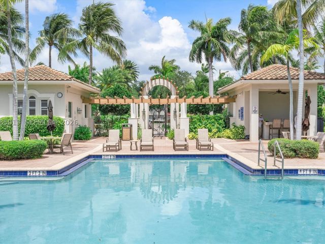 3-bedroom home for rent in Hollywood - 1382 Harbor Vw W 0 - MondialRealty