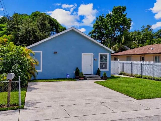 3-bedroom home for sale in Miami - 1958 NW 59th St - MondialRealty