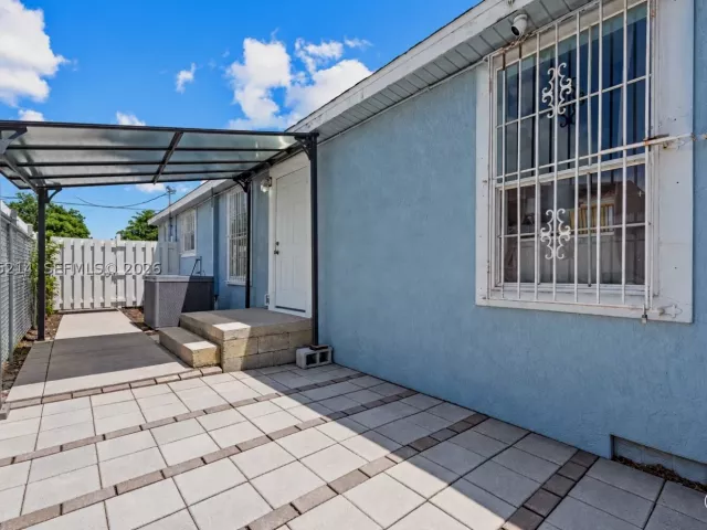 3-bedroom home for sale in Miami - 1958 NW 59th St - MondialRealty