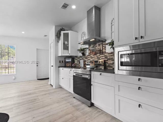 3-bedroom home for sale in Miami - 1958 NW 59th St - MondialRealty