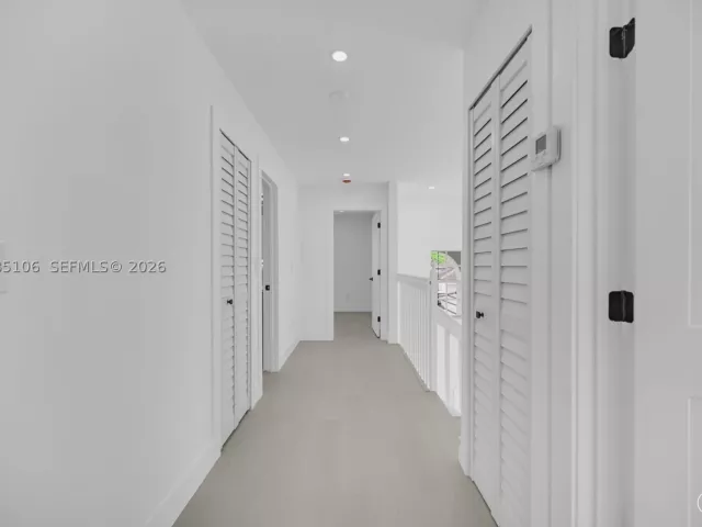 4-bedroom home for sale in Miami - 13078 NW 10th St - MondialRealty