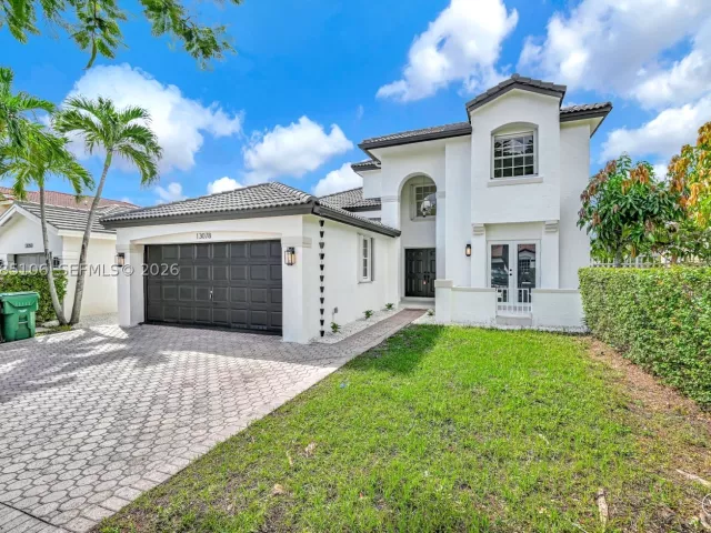 4-bedroom home for sale in Miami - 13078 NW 10th St - MondialRealty