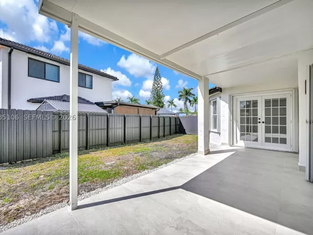 4-bedroom home for sale in Miami - 13078 NW 10th St - MondialRealty