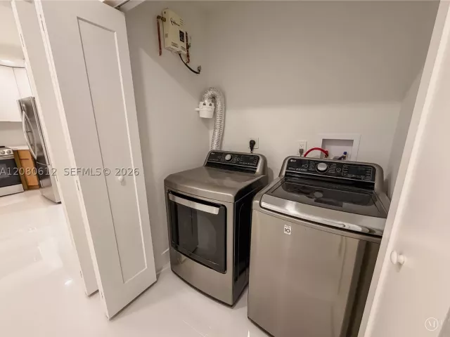 3-bedroom home for sale in Miami - 12210 NW 22nd Ave - MondialRealty