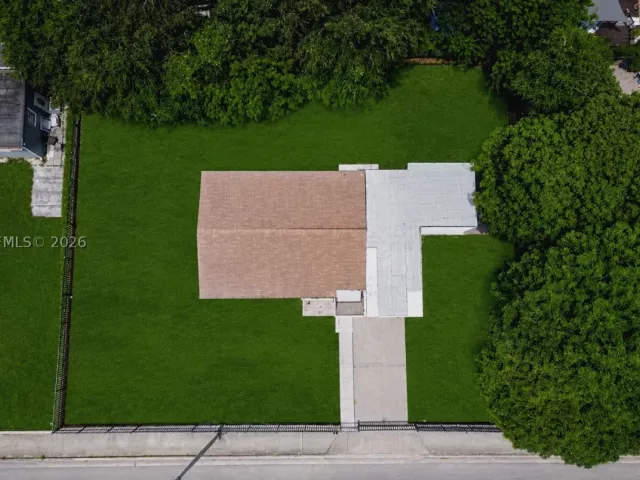3-bedroom home for sale in Miami - 12210 NW 22nd Ave - MondialRealty