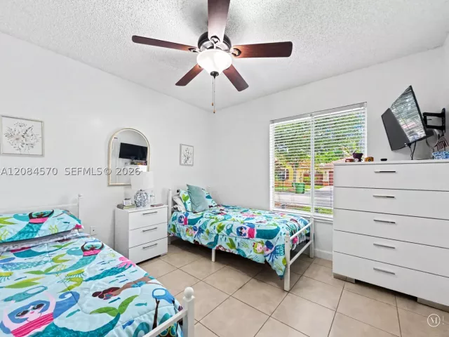4-bedroom home for rent in Homestead - 522 NE 20th Ave - MondialRealty