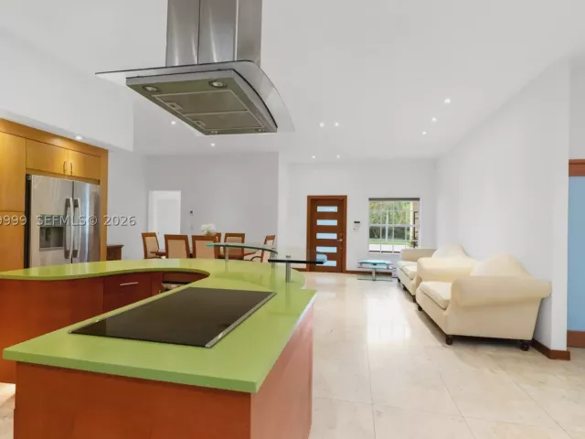 3-bedroom home for sale in Miami - 9822 SW 159th Path - MondialRealty