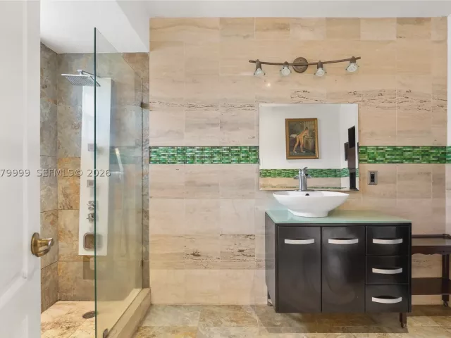 3-bedroom home for sale in Miami - 9822 SW 159th Path - MondialRealty