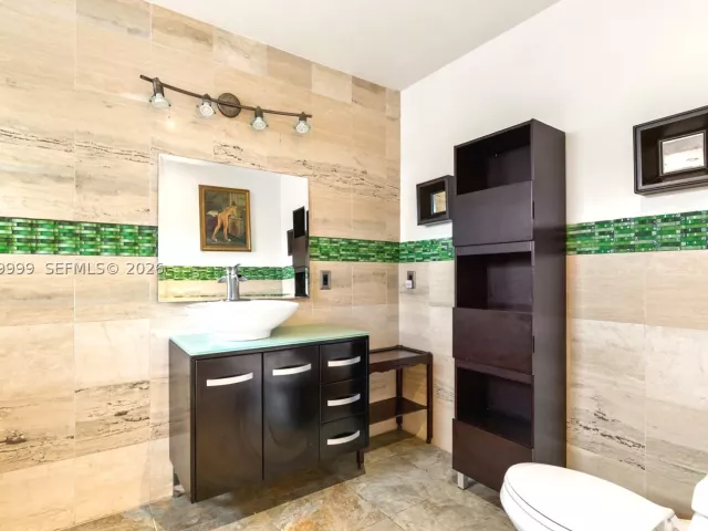 3-bedroom home for sale in Miami - 9822 SW 159th Path - MondialRealty